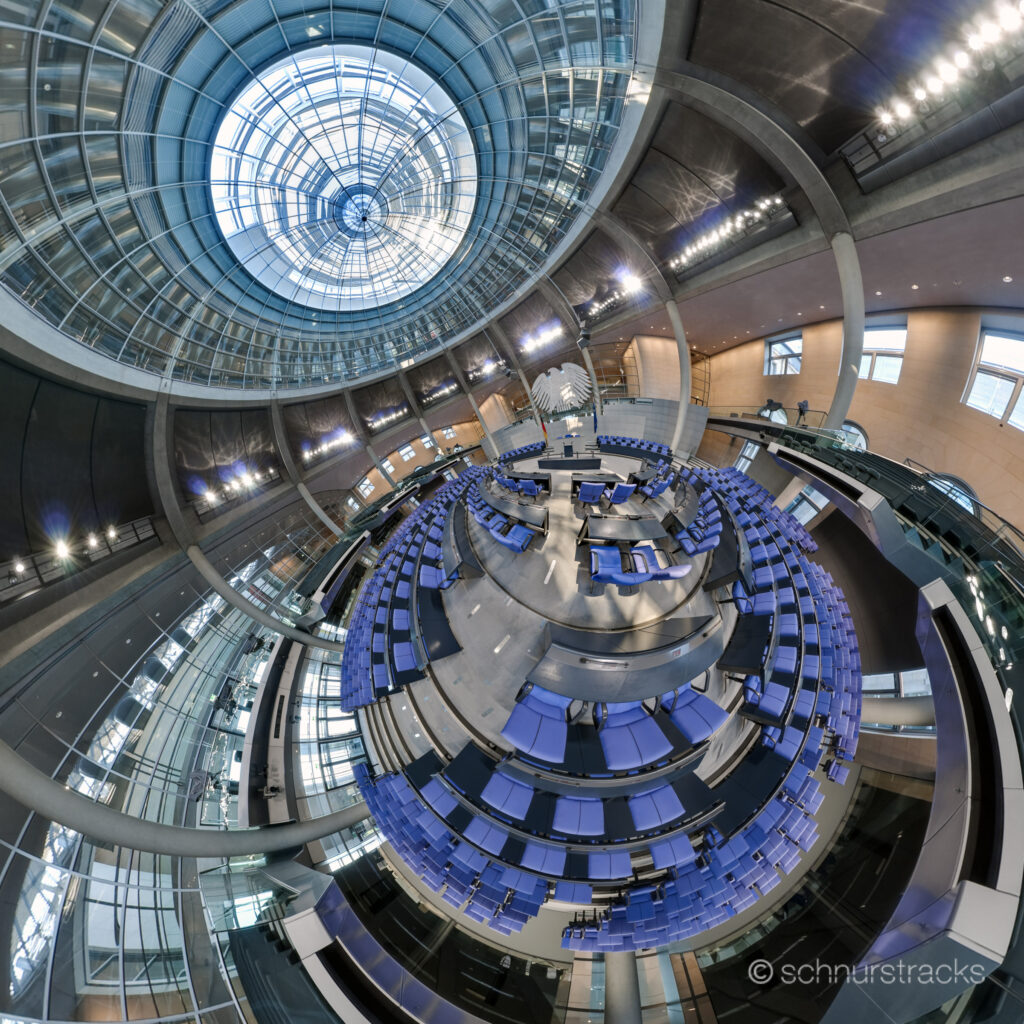 Little Planet 360°x180°-Panorama vom leeren Plenarsaal des Deutschen Bundestages im Reichstagsgebäude