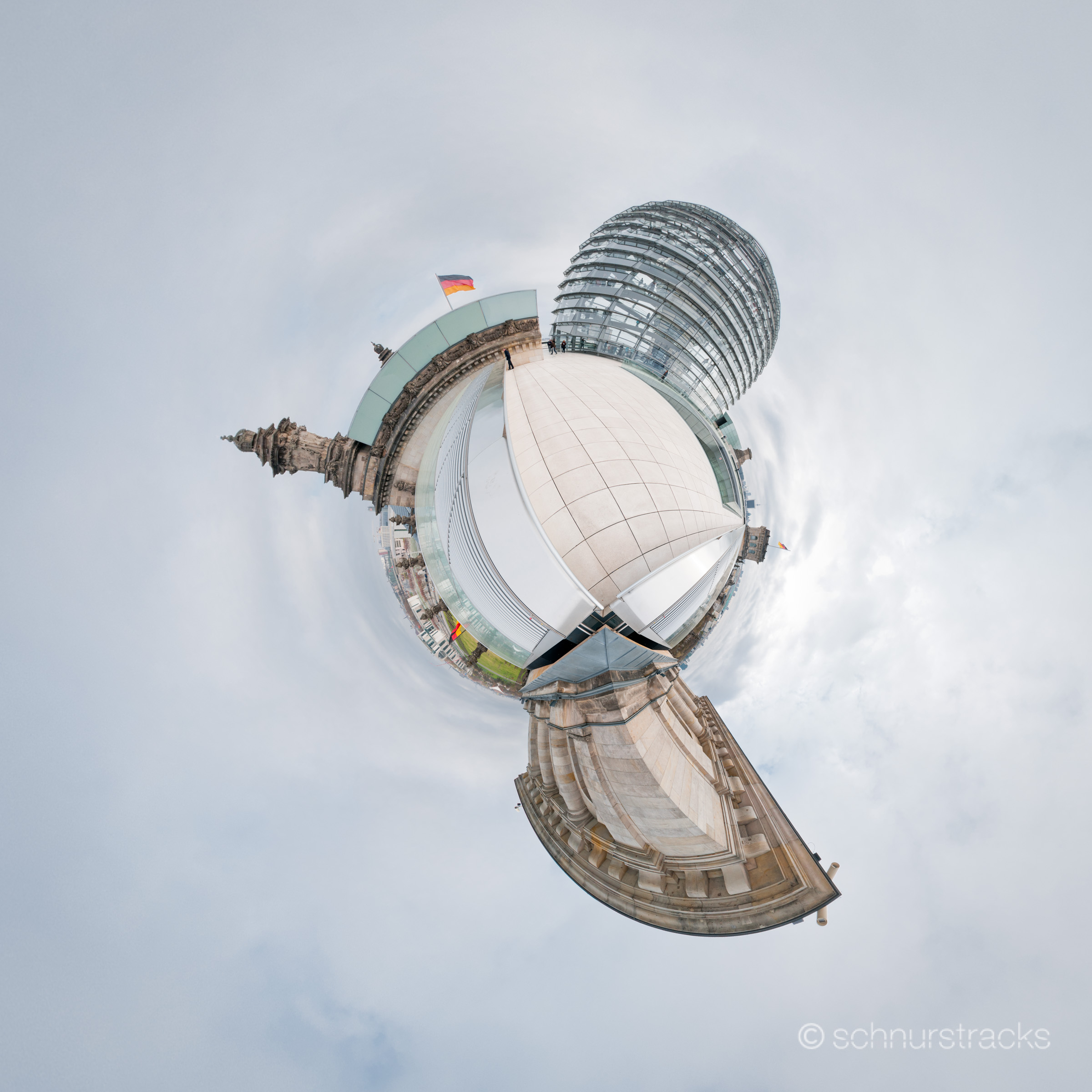 Kleiner Planet eines 360°x180°-Panoramas von der Dachterrasse auf dem Reichstagsgebäude | #100409-9282-7