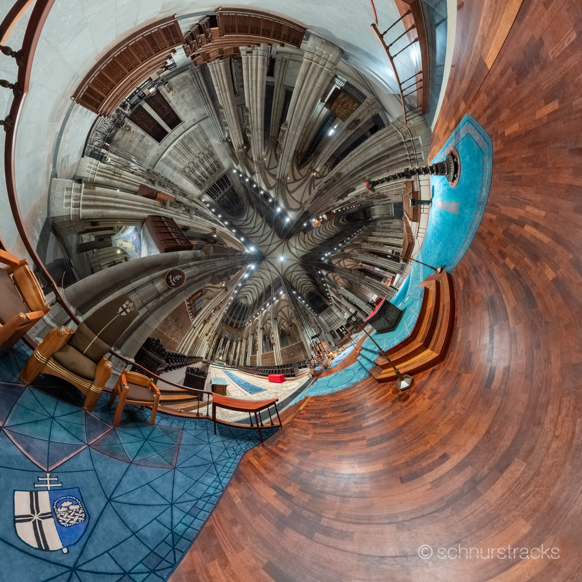 Kugelpanorama als Little Planet am Vierungsaltar im Kölner Dom