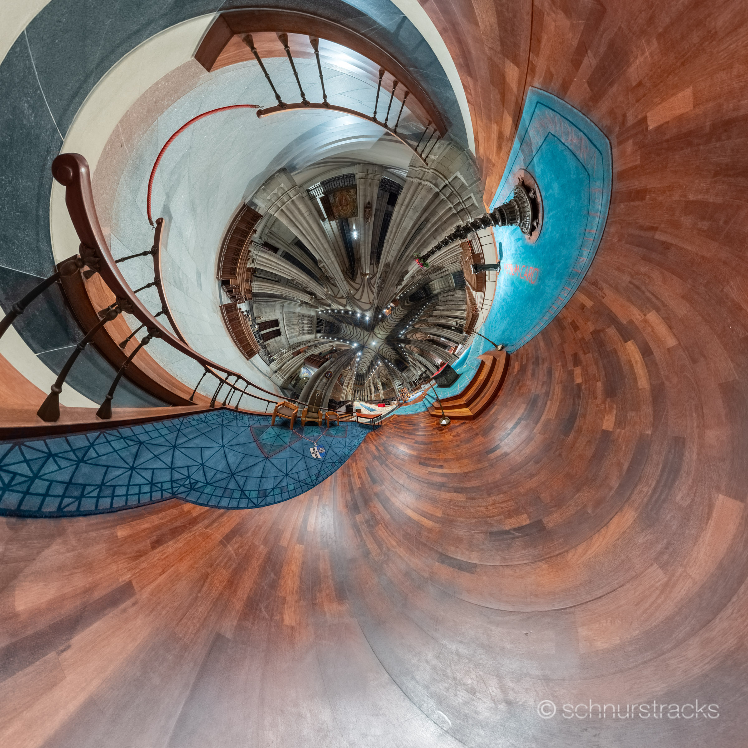 Kugelpanorama als Little Planet am Vierungsaltar im Kölner Dom
